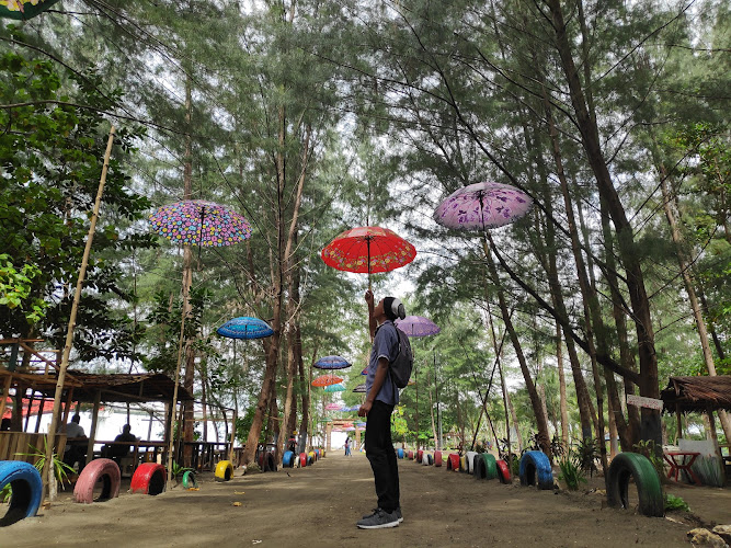 Pantai Ciberi Jayapura (Pasar Ciberi)