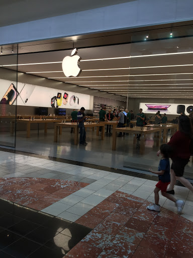 Shopping Mall «Washington Square», reviews and photos, 9585 SW Washington Square Rd, Portland, OR 97223, USA