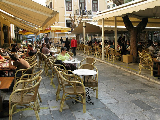 Oionos Cafe Bar