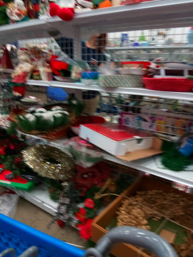 Thrift Store «Goodwill Store, Outlet Center & Donation Center», reviews and photos, 571 Hepburn Rd, Avondale, PA 19311, USA