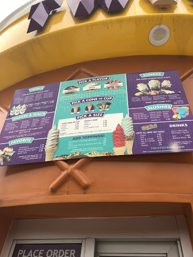 Ice Cream Shop «Twistee Treat Tidwell», reviews and photos, 7500 W Tidwell Rd, Houston, TX 77040, USA