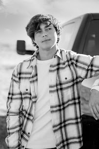 Robyn Leingang Photography - Photo 9 - Car repair in , Kennewick