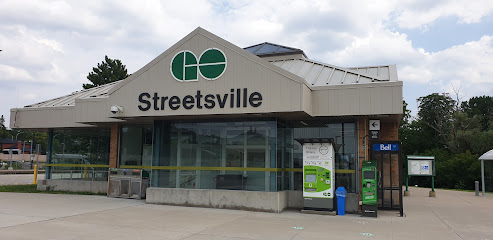 Streetsville Go Station