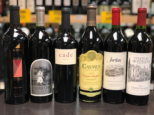 Liquor Store «Miami Beach Liquors», reviews and photos, 814 Alton Rd, Miami Beach, FL 33139, USA