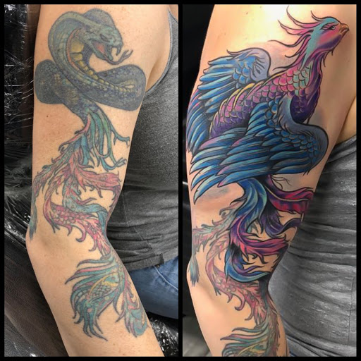 Explore chicago flag tattoo ideas, creative tattoo ideas in Miami, available at Inkaholik Tattoos