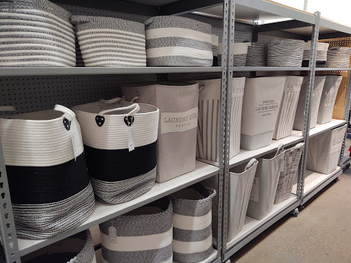 Home Goods Store «Tuesday Morning», reviews and photos, 2188 E 116th St, Carmel, IN 46032, USA