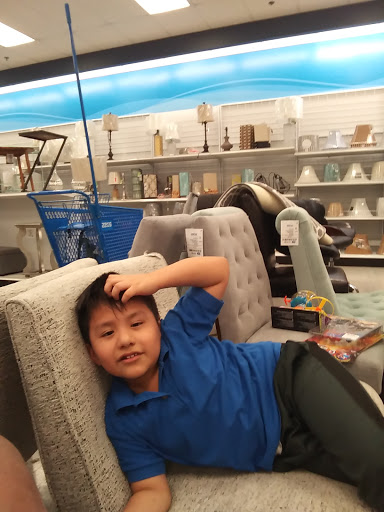 Clothing Store «Ross Dress for Less», reviews and photos, 3604 Marketplace Blvd, East Point, GA 30344, USA