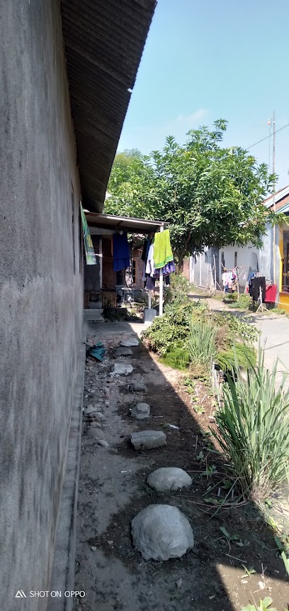 Pondok Pesantren Waladu Sholih