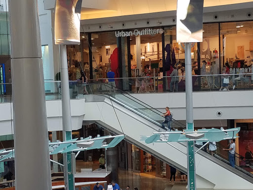 Clothing Store «H&M», reviews and photos, 4200 Conroy Rd, Orlando, FL 32839, USA