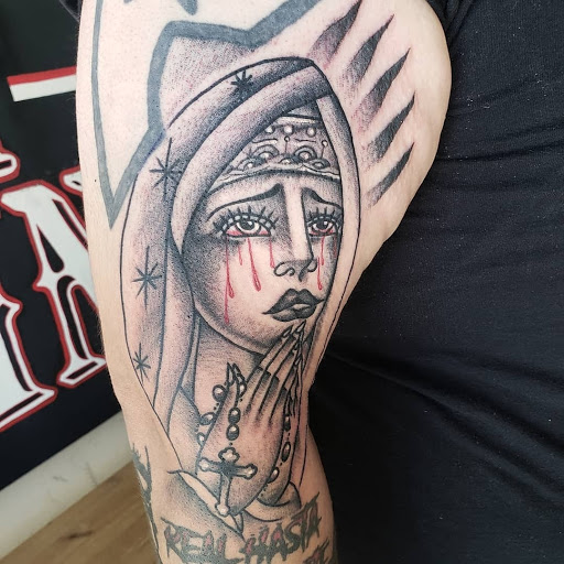 Tattoo Shop «Tinta Rebelde Custom Tattoos», reviews and photos, 133 E 3rd St, Los Angeles, CA 90013, USA