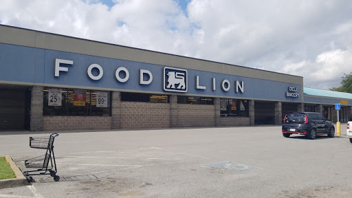 Grocery Store «Food Lion», reviews and photos, 411 W Lincoln St, Tullahoma, TN 37388, USA