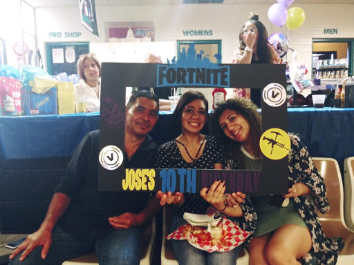 Sports Bar «Crown Lanes Bowling Center & Sports Bar», reviews and photos, 2325 S Federal Blvd, Denver, CO 80219, USA