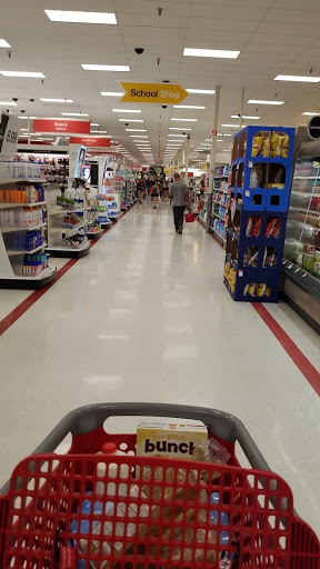 Department Store «Target», reviews and photos, 11051 Victory Blvd, North Hollywood, CA 91606, USA