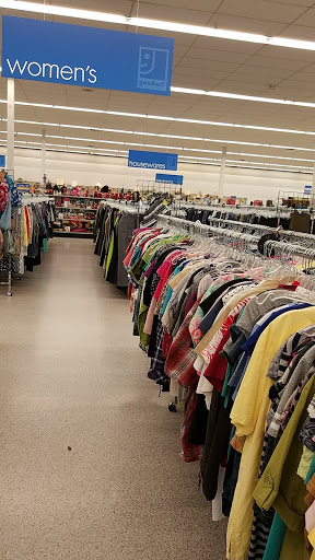 Thrift Store «Goodwill Thornton», reviews and photos, 550 E 102nd Ave, Thornton, CO 80229, USA