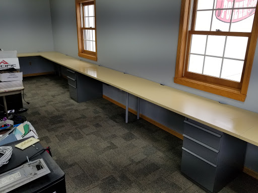 Used Office Furniture Store «NWC Office Furniture», reviews and photos, 8899 SE Jannsen Rd, Clackamas, OR 97015, USA