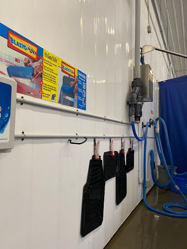 Mr Kleenz Carwash, 2106 50 Ave, Lloydminster, AB T9V 2W7, Canada, 