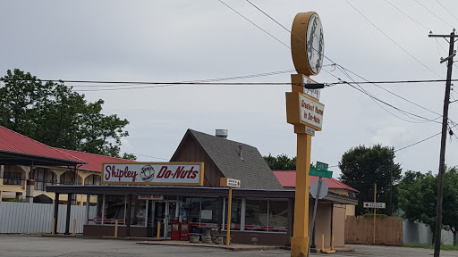 Donut Shop «Shipley Do-Nuts», reviews and photos, 507 W Moore Ave, Terrell, TX 75160, USA