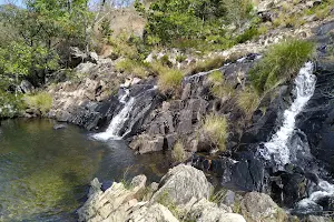 Cachoeira Capão dos Palmitos image