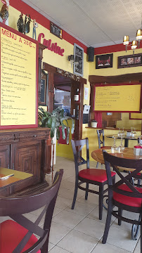 Atmosphère du Restaurant français Auberge de Bourgogne à Charny-Orée-de-Puisaye - n°7