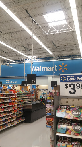 Department Store «Walmart Supercenter», reviews and photos, 30729 Lyon Center Dr, New Hudson, MI 48165, USA