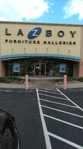 Furniture Store «La-Z-Boy Furniture Galleries», reviews and photos, 6000 S Broadway Ave, Tyler, TX 75711, USA