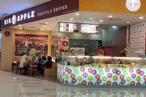 Big Apple Donuts & Coffee @ Evo Mall image