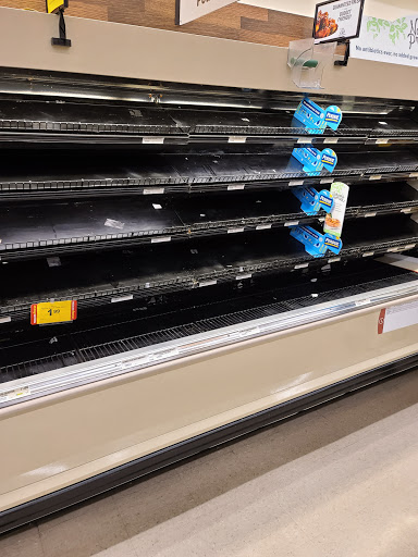 Grocery Store «Food Lion», reviews and photos, 3219 S Holden Rd, Greensboro, NC 27407, USA