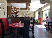 Atmosphère du Restaurant A Midi Net à Sedan - n°2