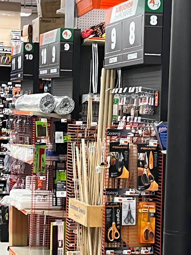 Hardware Store «Aubuchon Hardware», reviews and photos, 38 NH-25, Meredith, NH 03253, USA