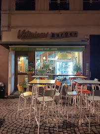 Atmosphère du Restaurant végétalien Vélicious Burger à Strasbourg - n°8