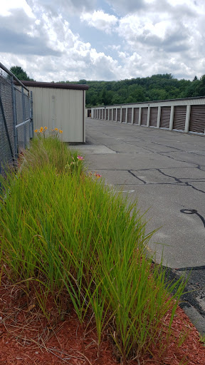 Self-Storage Facility «CubeSmart Self Storage», reviews and photos, 2 Commerce Dr, Columbia, CT 06237, USA