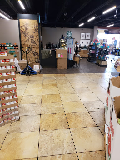 Supermarket «Giant Eagle», reviews and photos, 1700 Corporate Woods Pkwy, Uniontown, OH 44685, USA