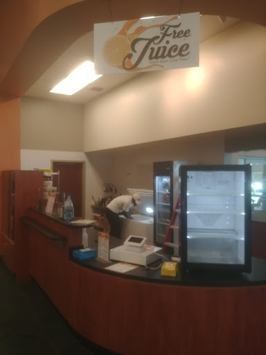 Gym «LA Fitness», reviews and photos, 4015 Shore Dr, Indianapolis, IN 46254, USA
