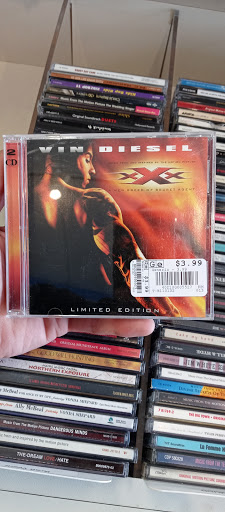 Video Game Store «Disc Replay Naperville», reviews and photos, 556 IL-59, Naperville, IL 60540, USA