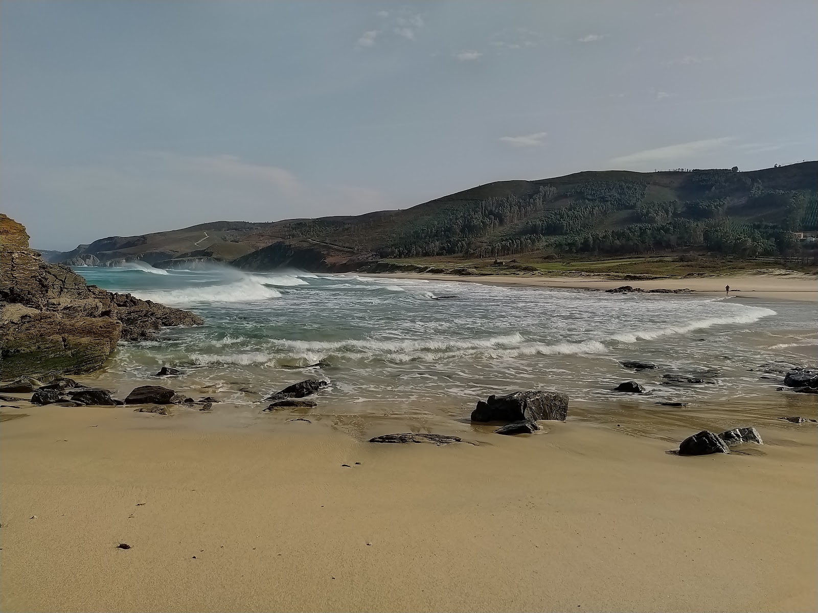 Foto de Praia de Ponzos com alto nível de limpeza