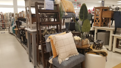 Department Store «Marshalls», reviews and photos, 1514 Governors Square Blvd #100, Tallahassee, FL 32301, USA