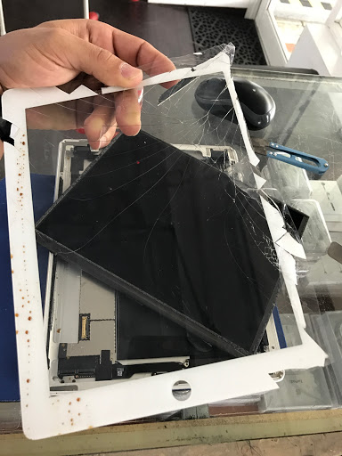 Computer Store «SMARTFIXTRONICS, Computer Phone Repair & SIM card Services.», reviews and photos, 7135 Collins Ave, Miami Beach, FL 33141, USA