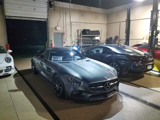 Car Dealer «Chicago Motor Cars», reviews and photos, 27W110 North Ave, West Chicago, IL 60185, USA