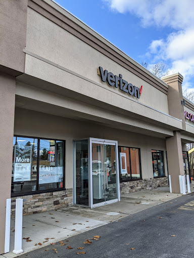 Verizon Authorized Retailer - IM Wireless Salem, 356 S Broadway h, Salem, NH 03079, USA, 