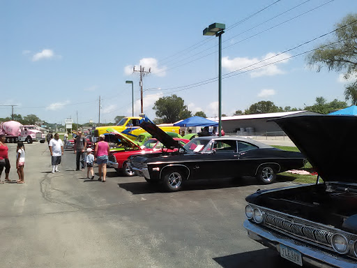 Used Car Dealer «Bogey Motors», reviews and photos, 1715 Grandview Ave, Muscatine, IA 52761, USA