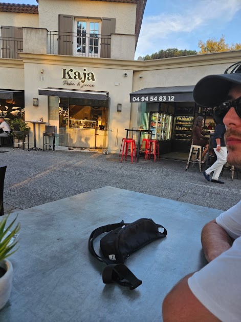Kaja poke & juice à Saint-Tropez