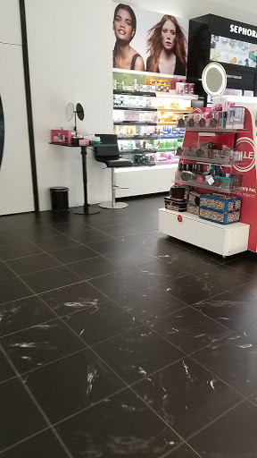 Cosmetics Store «SEPHORA», reviews and photos, 3000 184th St SW #302, Lynnwood, WA 98037, USA