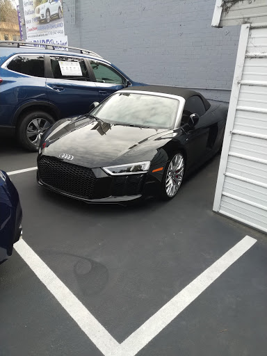 Subaru Dealer «Downtown Subaru of Oakland», reviews and photos, 4133 Broadway, Oakland, CA 94611, USA