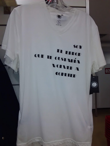 Stores to buy men's t-shirts Maracay