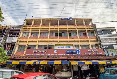 Hotel Parijatha