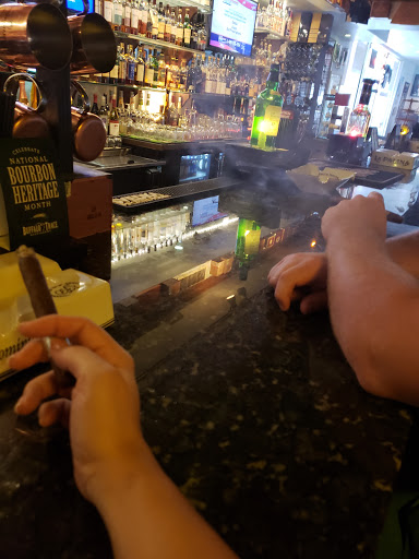 Cigar Shop «Beach Cigars», reviews and photos, 17 S Fort Lauderdale Beach Blvd #208, Fort Lauderdale, FL 33316, USA