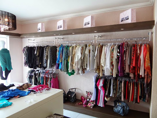 Logo da empresa - Abuzze Boutique