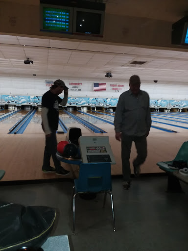 Bowling Alley «Plaza Lanes», reviews and photos, 3150 Ohio Ave, Connersville, IN 47331, USA