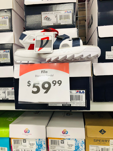 Shoe Store «Shoe Carnival», reviews and photos, 120 Neshaminy Mall, Bensalem, PA 19020, USA