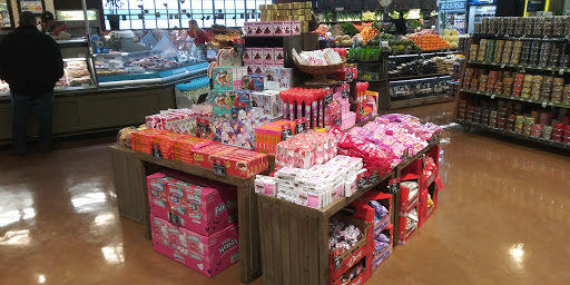 Grocery Store «Nugget Markets», reviews and photos, 1414 E Covell Blvd, Davis, CA 95616, USA